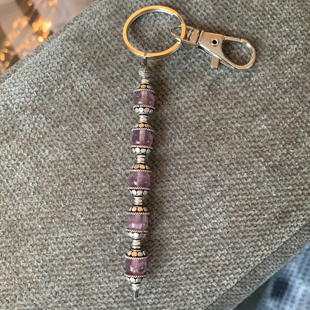 Purple agate beaded handmade keychain - Picture 6 of 9